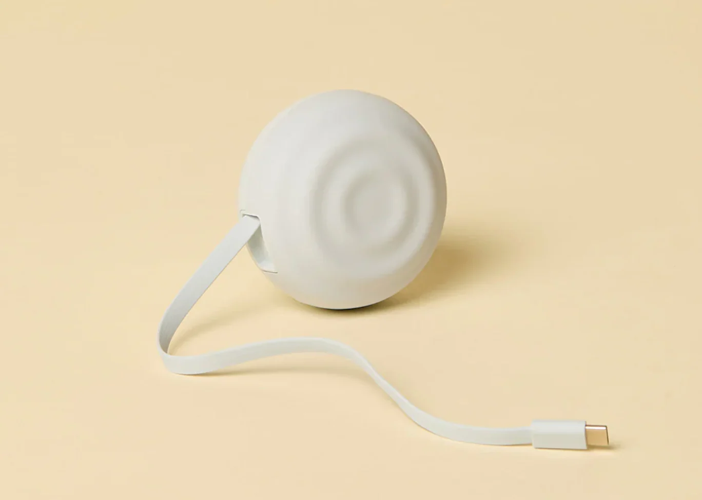 The Charger - 35 WATT USB-C CORD RETRACTABLE CHARGER - Image 7